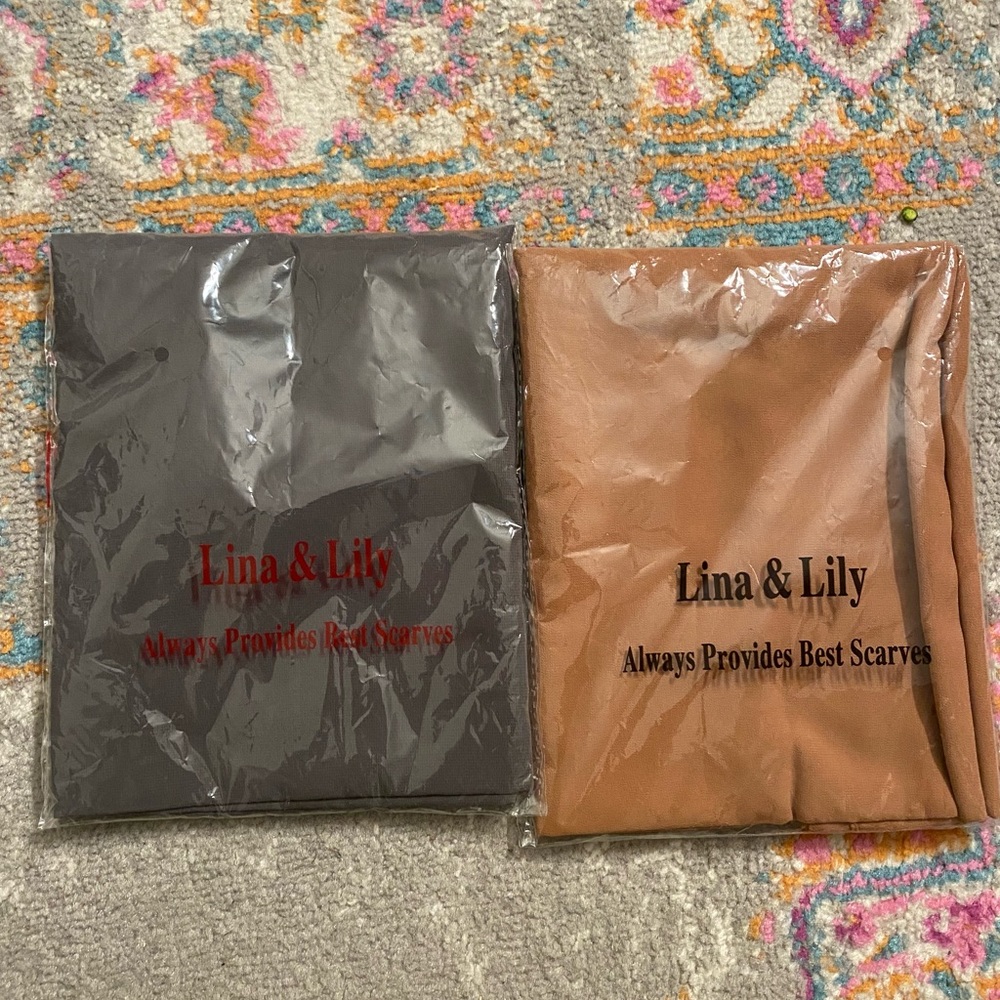 Two scarves for neck or hijab